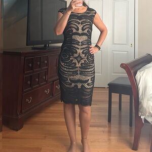 Bebe Lace Bodycon Midi Dress